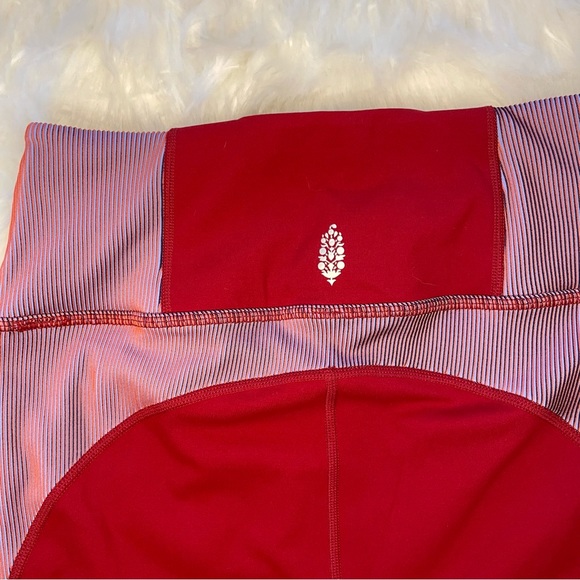 NWOT Free People Movement Hardio Cardio Leggings in Red Grape Size Medium - Picture 4 of 11
